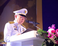 รองผู้ว่าราชการจังหวัดสุราษฎร์ธานี ได้กล่าวต้อนรับนายเอกนัฏ  ... พารามิเตอร์รูปภาพ 3