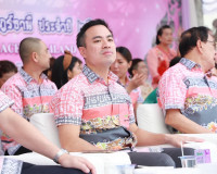 รองผู้ว่าราชการจังหวัดสุราษฎร์ธานี ให้การต้อนรับ นายพีระพันธ ... พารามิเตอร์รูปภาพ 2