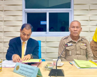 รองผู้ว่าราชการจังหวัดสุราษฎร์ธานี เป็นประธานในการประชุมคณะอ ... พารามิเตอร์รูปภาพ 2