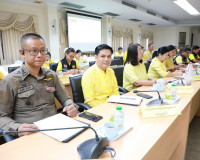 รองผู้ว่าราชการจังหวัดสุราษฎร์ธานี เป็นประธานในการประชุมเตรี ... พารามิเตอร์รูปภาพ 4