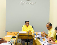 รองผู้ว่าราชการจังหวัดสุราษฎร์ธานี เป็นประธานในการประชุมคณะก ... พารามิเตอร์รูปภาพ 1