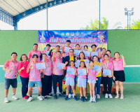 รองผู้ว่าราชการจังหวัดสุราษฎร์ธานี พร้อมด้วย นางรุ้งเพชร รอด ... พารามิเตอร์รูปภาพ 6