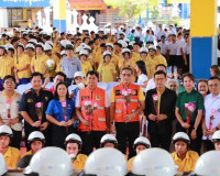 รองผู้ว่าราชการจังหวัดสุราษฎร์ธานี เป็นประธานในพิธีเปิดกิจกร ... พารามิเตอร์รูปภาพ 3