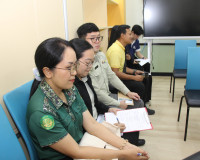 จังหวัดสุราษฎร์ธานีประชุมแก้ไขปัญหากรณีชาวบ้านร้องทุกข์ขอควา ... พารามิเตอร์รูปภาพ 6