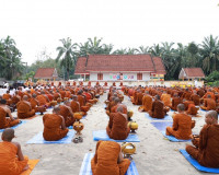 พระภิกษุสงฆ์ทั้งไทยและต่างชาติกว่า 500 รูป ธุดงผ่านจังหวัดสุ ... พารามิเตอร์รูปภาพ 6