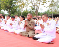 พระภิกษุสงฆ์ทั้งไทยและต่างชาติกว่า 500 รูป ธุดงผ่านจังหวัดสุ ... พารามิเตอร์รูปภาพ 14