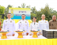 พระภิกษุสงฆ์ทั้งไทยและต่างชาติกว่า 500 รูป ธุดงผ่านจังหวัดสุ ... พารามิเตอร์รูปภาพ 18
