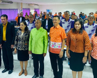 รองผู้ว่าราชการจังหวัดสุราษฎร์ธานี เป็นประธานในพิธีเปิดการอบ ... พารามิเตอร์รูปภาพ 12