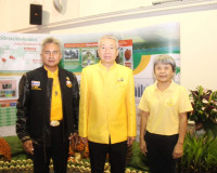 รองผู้ว่าราชการจังหวัดสุราษฎร์ธานี ให้การต้อนรับนางสาวอนงค์น ... พารามิเตอร์รูปภาพ 1