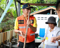 รองผู้ว่าราชการจังหวัดสุราษฎร์ธานี และนายอำเภอกาญจนดิษฐ์ ร่ว ... พารามิเตอร์รูปภาพ 3