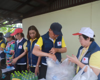 รองผู้ว่าราชการจังหวัดสุราษฎร์ธานี และนายอำเภอกาญจนดิษฐ์ ร่ว ... พารามิเตอร์รูปภาพ 7