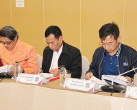 รองผู้ว่าราชการจังหวัดสุราษฎร์ธานี เป็นประธานประชุมคณะกรรมกา ... พารามิเตอร์รูปภาพ 8