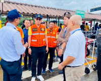 รองผู้ว่าฯ สุราษฎร์ธานี เดินสายตรวจเยี่ยมจุดตรวจ/จุดบริการปร ... พารามิเตอร์รูปภาพ 38