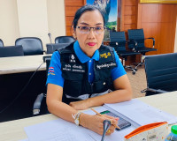 รองผู้ว่าราชการจังหวัดสุราษฎร์ธานี เป็นประธานการประชุมศูนย์ป ... พารามิเตอร์รูปภาพ 12
