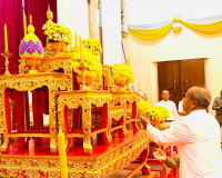 รองผู้ว่าราชการจังหวัดสุราษฎร์ธานี เป็นประธานในพิธีสวดมนต์ข้ ... พารามิเตอร์รูปภาพ 21