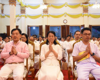 รองผู้ว่าราชการจังหวัดสุราษฎร์ธานี เป็นประธานในพิธีสวดมนต์ข้ ... พารามิเตอร์รูปภาพ 9