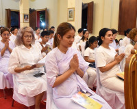 รองผู้ว่าราชการจังหวัดสุราษฎร์ธานี เป็นประธานในพิธีสวดมนต์ข้ ... พารามิเตอร์รูปภาพ 12