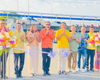 รองผู้ว่าราชการจังหวัดสุราษฎร์ธานี พร้อมด้วย นางพรรณทิพย์ เจ ... พารามิเตอร์รูปภาพ 8