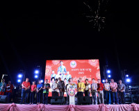 ชาวจังหวัดสุราษฎร์ธานี ร่วมกิจกรรมเฉลิมฉลองเคาท์ดาวน์ วันส่ง ... พารามิเตอร์รูปภาพ 13