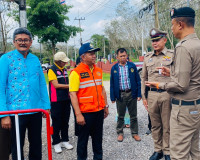 รองผู้ว่าราชการจังหวัดสุราษฎร์ธานี พร้อมด้วยหัวหน้าส่วนราชกา ... พารามิเตอร์รูปภาพ 3
