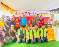 รองผู้ว่าราชการจังหวัดสุราษฎร์ธานี พร้อมด้วยหัวหน้าส่วนราชกา ... พารามิเตอร์รูปภาพ 19