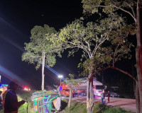รองผู้ว่าราชการจังหวัดสุราษฎร์ธานี ลงพื้นที่ตรวจและช่วยเหลือ ... พารามิเตอร์รูปภาพ 9