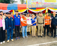 รองผู้ว่าราชการจังหวัดสุราษฎร์ธานี พร้อมด้วยหัวหน้าส่วนราชกา ... พารามิเตอร์รูปภาพ 18
