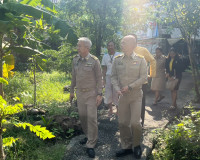 รองผู้ว่าราชการจังหวัดสุราษฎร์ธานี ลงพื้นที่เยี่ยมชมผลิตภัณฑ ... พารามิเตอร์รูปภาพ 1