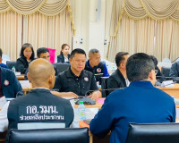 รองผู้ว่าราชการจังหวัดสุราษฎร์ธานี เป็นประธานใน การประชุมบูร ... พารามิเตอร์รูปภาพ 2