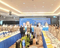 รองผู้ว่าราชการจังหวัดสุราษฎร์ธานี ร่วมประชุมตรวจติดตามการดำ ... พารามิเตอร์รูปภาพ 3