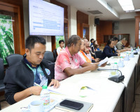จังหวัดสุราษฎร์ธานีประชุมเตรียมความพร้อมการจัดการแข่งขันกีฬา ... พารามิเตอร์รูปภาพ 8