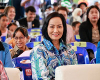รองผู้ว่าราชการจังหวัดสุราษฎร์ธานี เป็นประธานเปิดงานวันเด็กแ ... พารามิเตอร์รูปภาพ 5