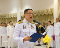 จังหวัดสุราษฎร์ธานีจัดพิธีเฉลิมพระเกียรติพระบาทสมเด็จพระเจ้า ... พารามิเตอร์รูปภาพ 4