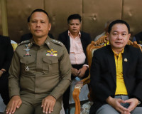 รองผู้ว่าราชการจังหวัดสุราษฎร์ธานี/ประธานกรรมการการเลือกตั้ง ... พารามิเตอร์รูปภาพ 3