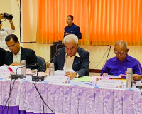 รองผู้ว่าราชการจังหวัดสุราษฎร์ธานี เป็นประธานการประชุมคณะกรร ... พารามิเตอร์รูปภาพ 5