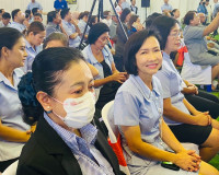 รองผู้ว่าราชการจังหวัดสุราษฎร์ธานี เป็นประธานกล่าวต้อนรับคณะ ... พารามิเตอร์รูปภาพ 8
