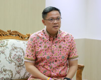 ผู้ว่าฯ จังหวัดสุราษฎร์ธานี ให้การต้อนรับผู้บัญชาการทัพเรือภ ... พารามิเตอร์รูปภาพ 2