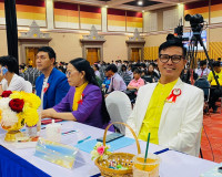 รองผู้ว่าราชการจังหวัดสุราษฎร์ธานี เป็นประธานในพิธีมอบถ้วยรา ... พารามิเตอร์รูปภาพ 6