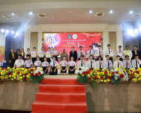 รองผู้ว่าราชการจังหวัดสุราษฎร์ธานี เป็นประธานในพิธีมอบถ้วยรา ... พารามิเตอร์รูปภาพ 16
