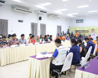 รองผู้ว่าราชการจังหวัดฯ เป็นประธานในการประชุมแนวทางการแก้ไขป ... พารามิเตอร์รูปภาพ 26