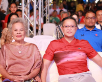 จังหวัดสุราษฎร์ธานี จัดประกวดร้องเพลงไทยลูกทุ่งท้องที่ และท้ ... พารามิเตอร์รูปภาพ 2