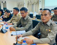 รองผู้ว่าราชการจังหวัดสุราษฎร์ธานี เข้าร่วมประชุมกับคณะกรรมา ... พารามิเตอร์รูปภาพ 5