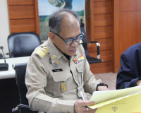 จังหวัดสุราษฎร์ธานีร่วมประชุมศูนย์ปฏิบัติการติดตามเร่งรัดการ ... พารามิเตอร์รูปภาพ 15