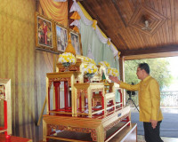 รองผู้ว่าราชการจังหวัดฯ เป็นประธานในพิธีเจริญพระพุทธมนต์ถวาย ... พารามิเตอร์รูปภาพ 2