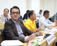 รองผู้ว่าราชการจังหวัดสุราษฎร์ธานี เป็นประธานในการประชุมคณะอ ... พารามิเตอร์รูปภาพ 6