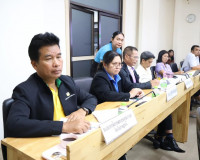 รองผู้ว่าราชการจังหวัดสุราษฎร์ธานี เป็นประธานในการประชุมคณะอ ... พารามิเตอร์รูปภาพ 8