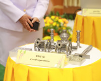 รองผู้ว่าราชการจังหวัดสุราษฎร์ธานี เป็นประธานในพิธีถวายเครื่ ... พารามิเตอร์รูปภาพ 18