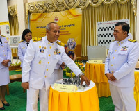 รองผู้ว่าราชการจังหวัดสุราษฎร์ธานี เป็นประธานในพิธีถวายเครื่ ... พารามิเตอร์รูปภาพ 34
