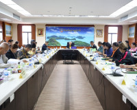 รองผู้ว่าราชการจังหวัดสุราษฎร์ธานี เป็นประธานในการประชุมคณะอ ... พารามิเตอร์รูปภาพ 4