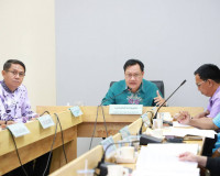 รองผู้ว่าราชการจังหวัดฯ เป็นประธานการประชุม การแก้ไขปัญหาการ ... พารามิเตอร์รูปภาพ 1